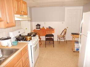 379 Windsor St-Unit -Apt 3 in Cambridge, MA - Building Photo - Building Photo