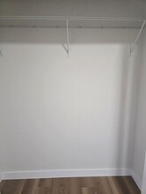 1955 McCutchen Rd in Rolla, MO - Foto de edificio - Building Photo