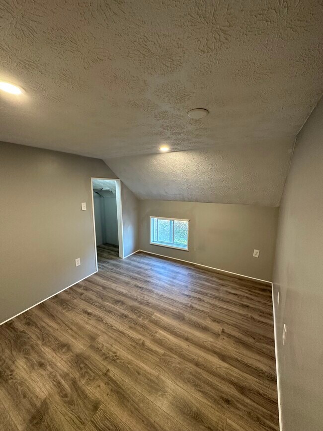 139 Amherst St in Nashua, NH - Building Photo - Building Photo