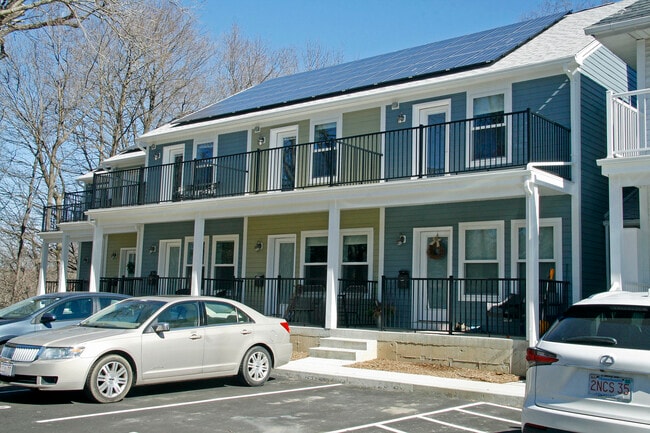 37 Hampden St, Unit 8