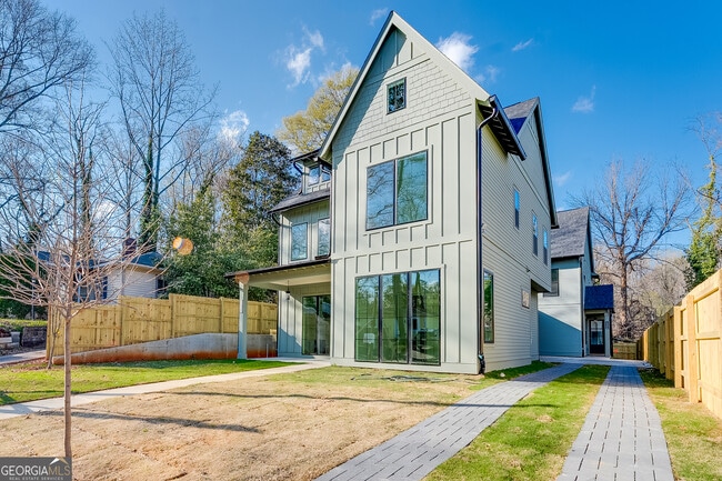 1239 Plaza Ave SW in Atlanta, GA - Building Photo - Building Photo