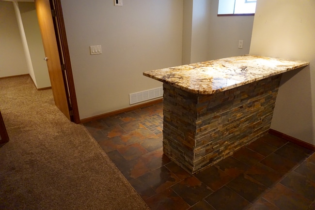 1020 14th Ave SE in Minneapolis, MN - Building Photo - Building Photo