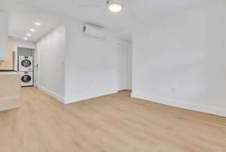 318 Summit Ave, Unit 103 in Boston, MA - Building Photo - Building Photo