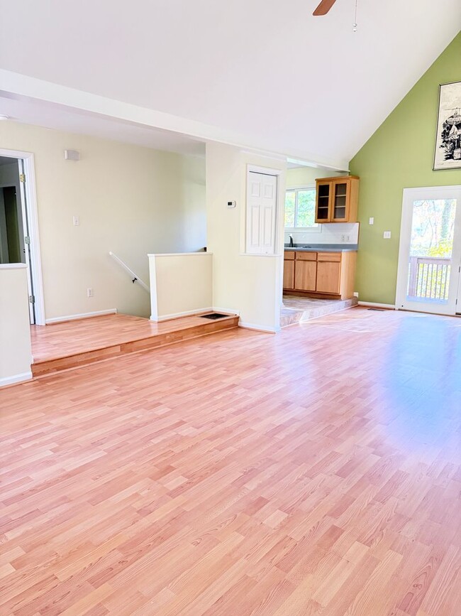 56 Dunwood Rd in Asheville, NC - Building Photo - Building Photo