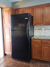 1894 S Foothill Dr in Salt Lake City, UT - Building Photo - Building Photo