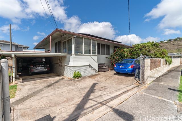 property at 3387 Paku‘i St