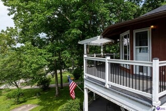 256 Sunny View Rd in Brandenburg, KY - Foto de edificio - Building Photo