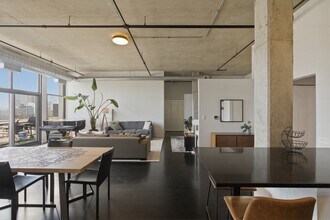 900 N Kingsbury St, Unit 1166 in Chicago, IL - Foto de edificio - Building Photo