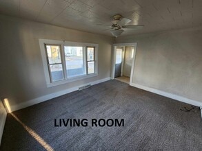 117 N Grant St in Kendallville, IN - Building Photo - Building Photo
