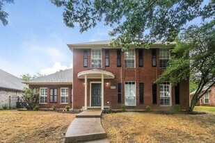 1412 Westin Ct in Lancaster, TX - Building Photo