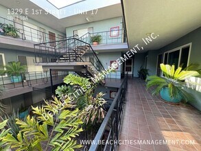 1329 E 1st St in Long Beach, CA - Building Photo - Building Photo