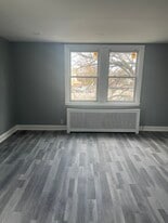 6640 N Broad St, Unit 2