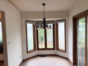 1119 Parliament Rd in Normal, IL - Building Photo - Building Photo