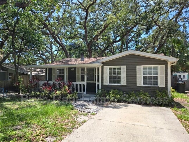 property at 608 Tangerine Ave