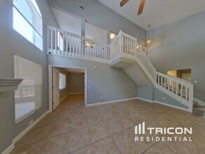 3902 Bellewater Blvd in Riverview, FL - Building Photo - Building Photo