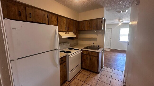 995 Berkley Rd in Auburndale, FL - Building Photo - Building Photo