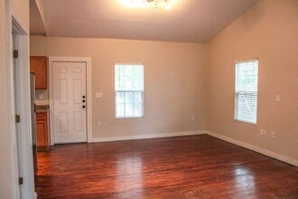 415 Kendall St in San Antonio, TX - Building Photo - Building Photo