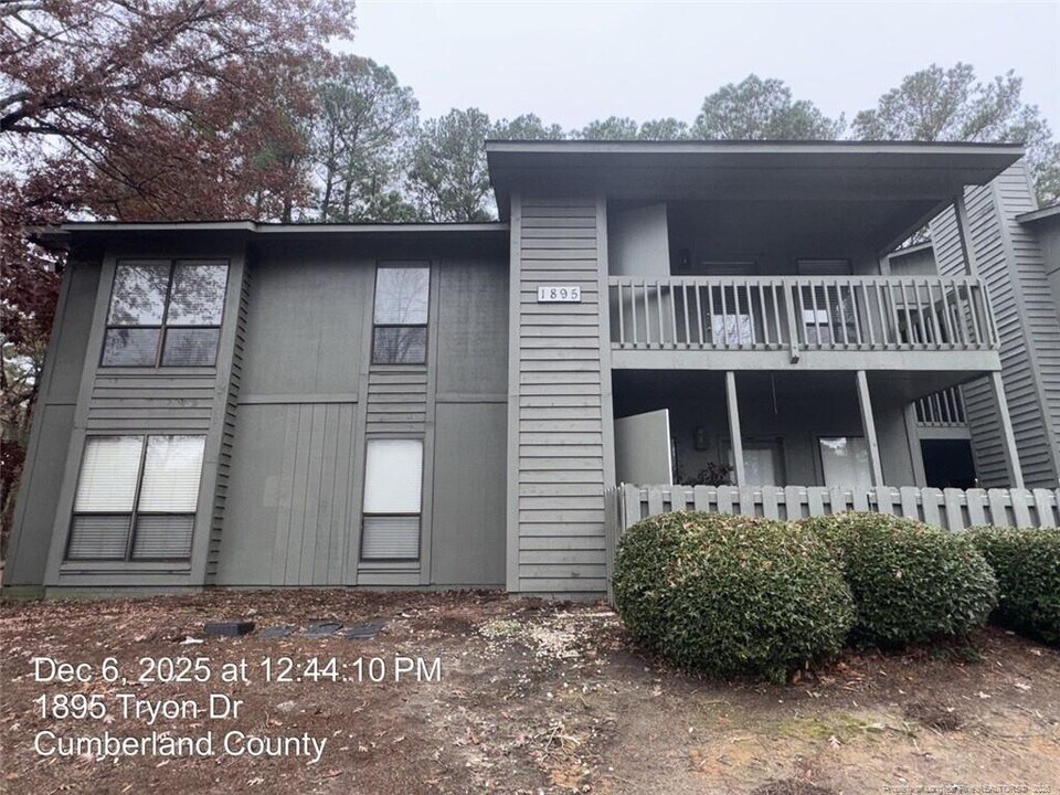 1895 Tryon Dr in Fayetteville, NC - Building Photo