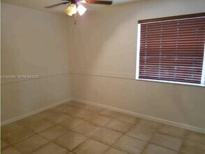 17330 NW 67th Pl in Hialeah, FL - Building Photo - Building Photo