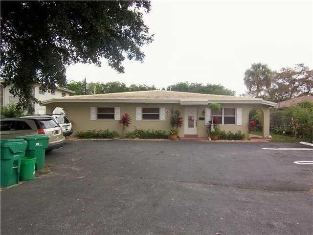 3591 Riverside Dr in Coral Springs, FL - Building Photo