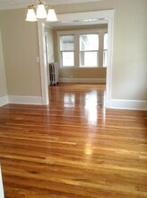 32 Irvington Rd in Somerville, MA - Building Photo - Building Photo
