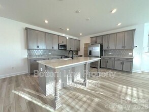 2938 Clyde Dr in Charlotte, NC - Building Photo - Building Photo