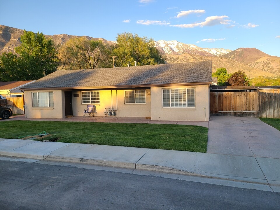 1024 N 600 W, Unit 1024 N 600 W in Pleasant Grove, UT - Building Photo