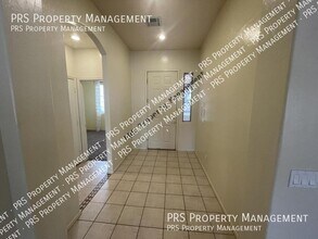 291 S Forest Dr in Chandler, AZ - Building Photo - Building Photo