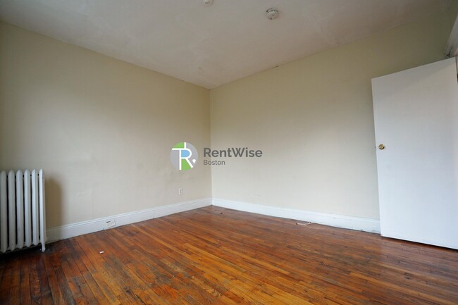 55 Park Dr in Boston, MA - Building Photo - Building Photo