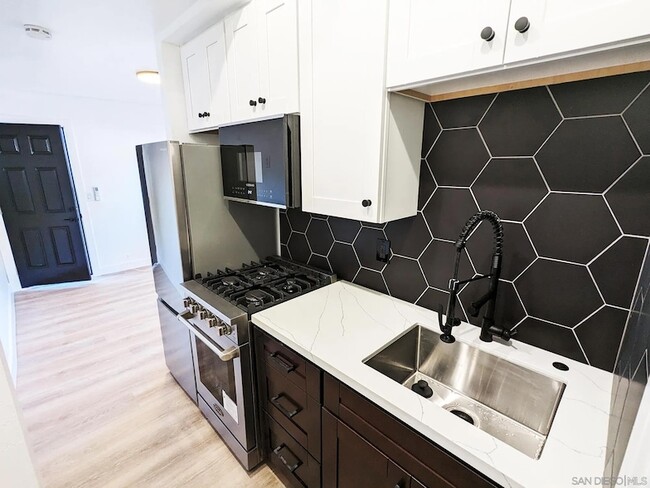 property at 832 10th St