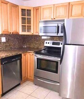 6507 Winfield Blvd in Margate, FL - Building Photo