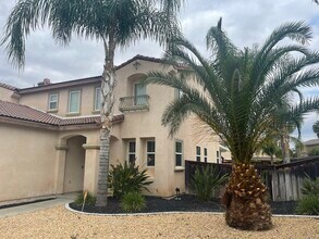 1974 Arroyo Viejo Dr in San Jacinto, CA - Building Photo - Building Photo