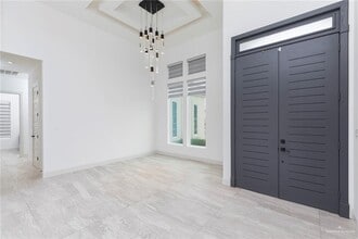 36 N 24th St in McAllen, TX - Building Photo - Building Photo