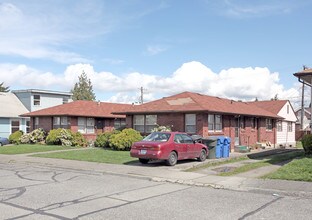 3841 S Park in Tacoma, WA - Building Photo - Building Photo