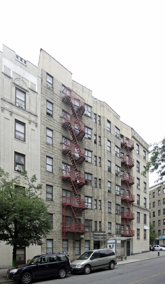 273 Fort Washington Ave in New York, NY - Building Photo - Building Photo