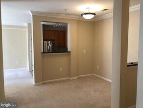4854 Eisenhower Ave in Alexandria, VA - Building Photo - Building Photo