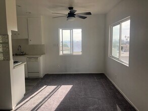 744 Pier Ave in Santa Monica, CA - Building Photo - Building Photo