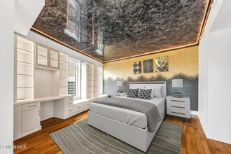 1 W Century Dr in Los Angeles, CA - Building Photo - Building Photo