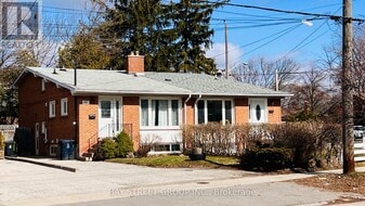 147 Roywood Dr in Toronto, ON - Building Photo