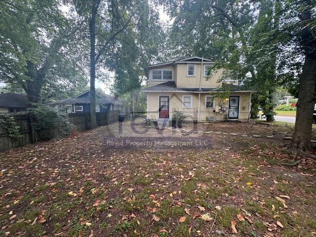 property at 1916 Felix Ave