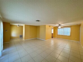 1330 Sunset Ct in Tarpon Springs, FL - Building Photo - Building Photo