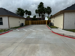 1810 Atrium Pl Dr in Harlingen, TX - Building Photo - Building Photo