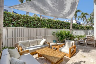 220 Celestial Way in Juno Beach, FL - Building Photo - Building Photo