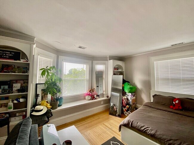 445 Highland Ave in Malden, MA - Building Photo - Building Photo