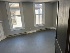 515 Walnut Ave, Unit 5 in Fairmont, WV - Building Photo - Building Photo