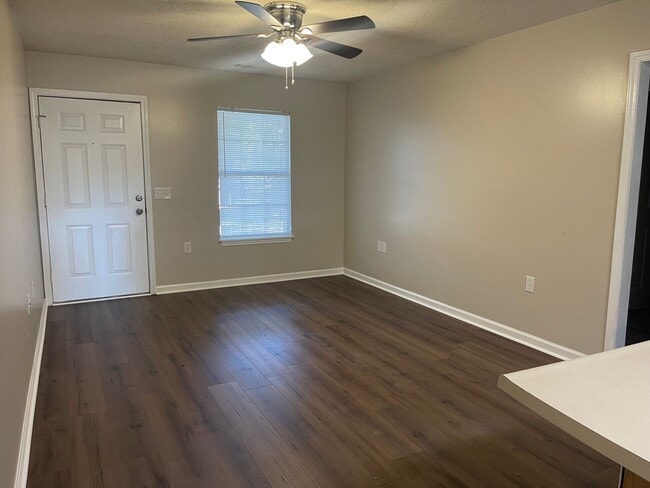 216 S Mulberry St, Unit Unit 3 in Statesboro, GA - Building Photo - Building Photo