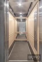 250 W 91st St in New York, NY - Building Photo - Building Photo