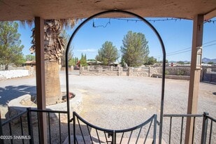 601 King Edward Ave in Las Cruces, NM - Building Photo