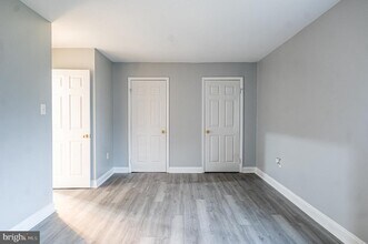 12211 Braxfield Ct in Rockville, MD - Building Photo - Building Photo