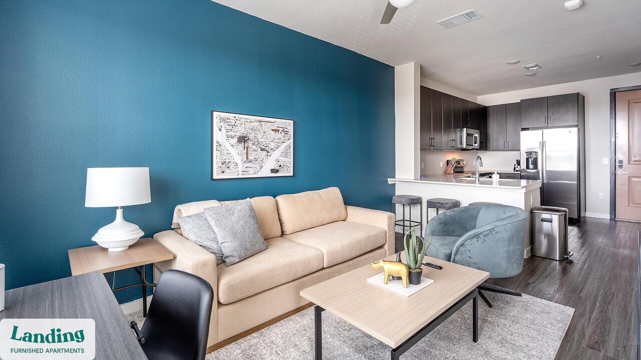 14015 Univ Pass in San Antonio, TX - Building Photo